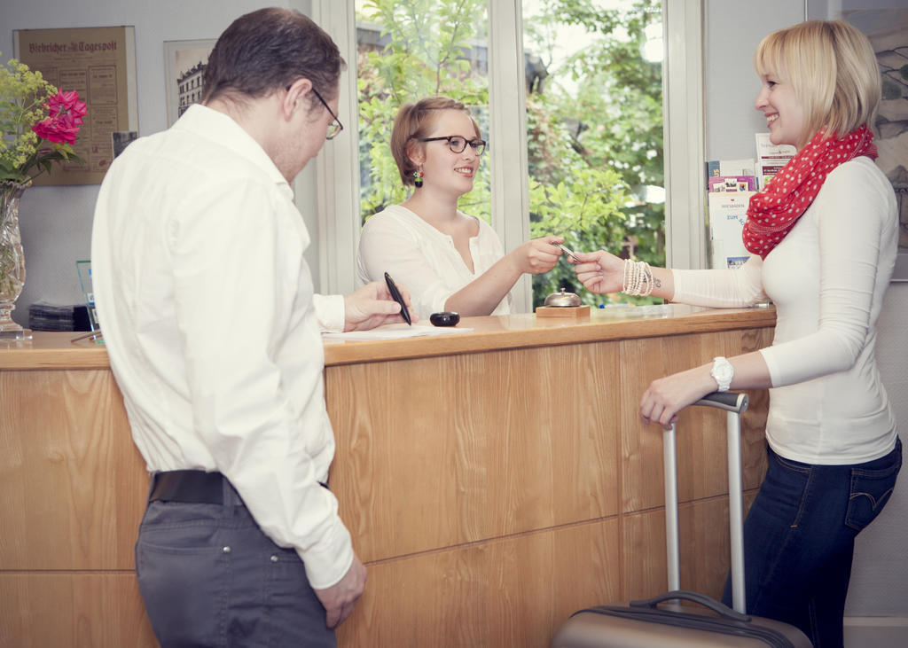 Hotel Zum Scheppen Eck Wiesbaden Ngoại thất bức ảnh