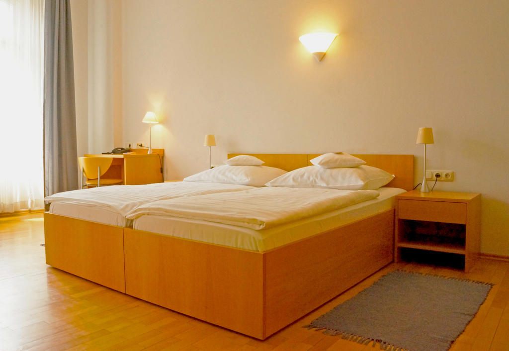 Hotel Zum Scheppen Eck Wiesbaden Phòng bức ảnh